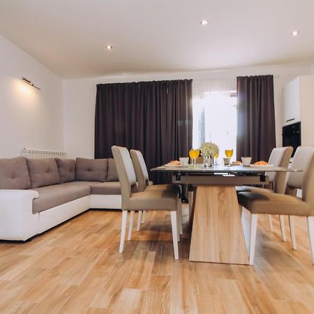 Apartman Mimi Relo Bale Exteriör bild